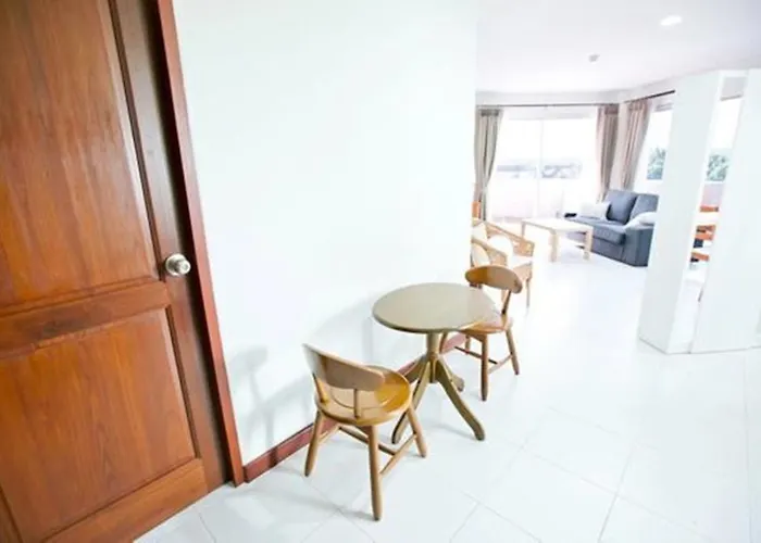 Baan Salin 公寓式飯店